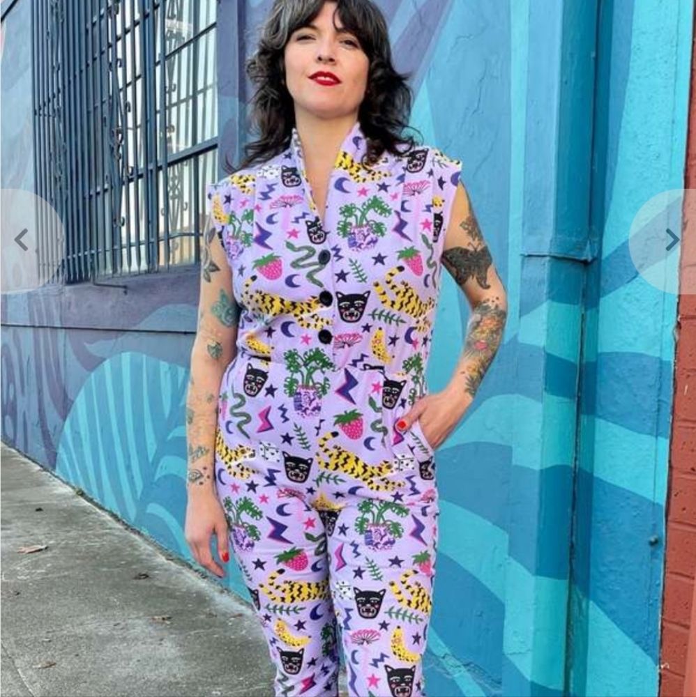 Hastings Magic Suit